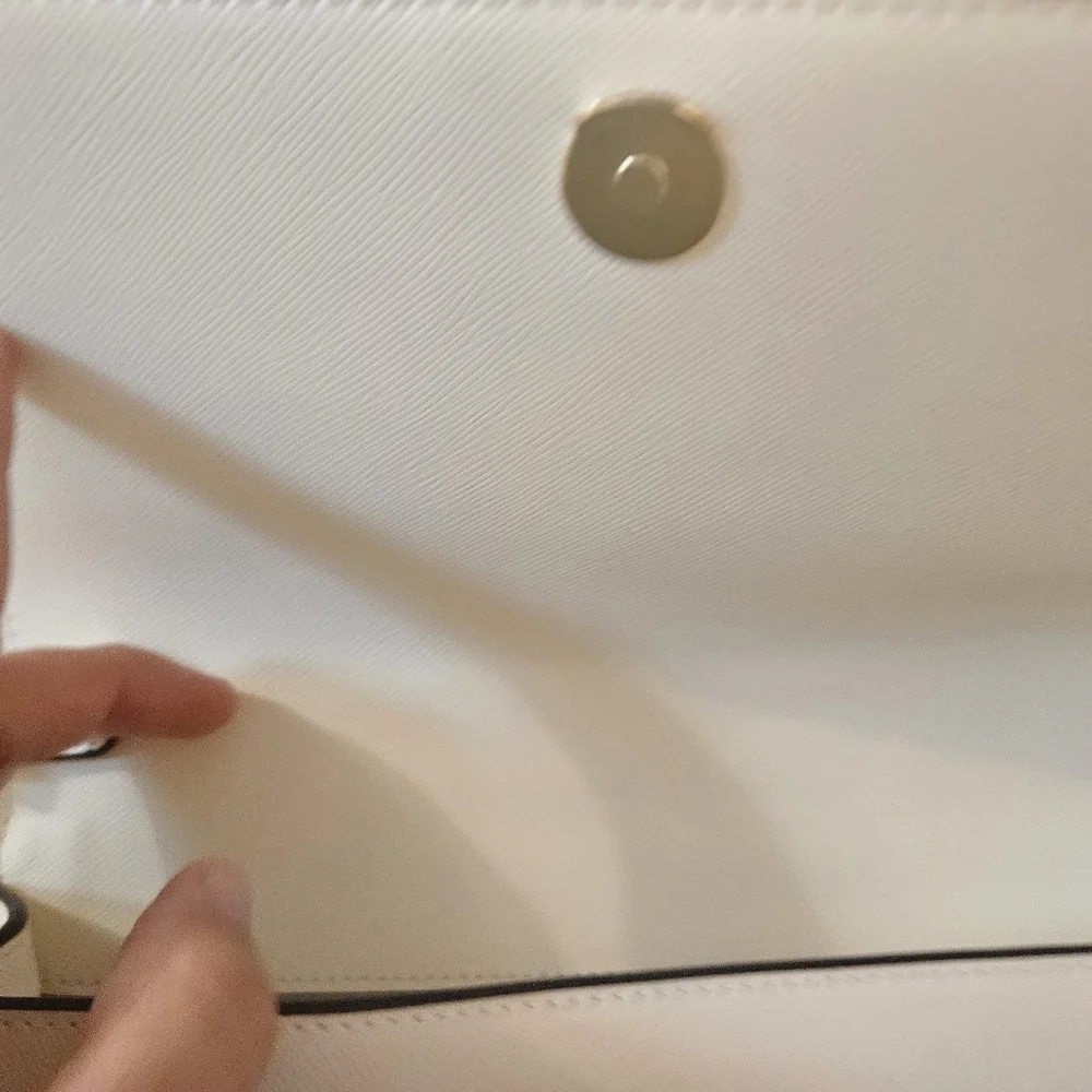 Kate Spade Ivory Crossbody Bag with Gold Chain NWT - Picture 11 of 11